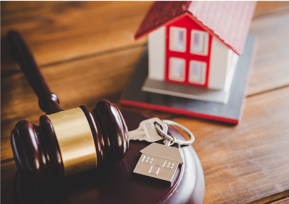 10 Legal Mistakes Every Property Buyer Should Avoid Before Purchasing in Mumbai (2026)